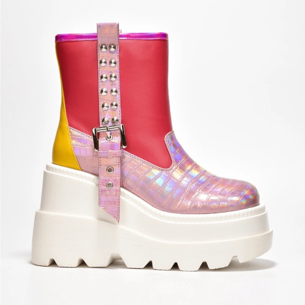 •CAPE ROBBIN• “Esska” Chunky Platform Stud Buckle Multi Ankle Boots // NIB - Picture 2 of 16